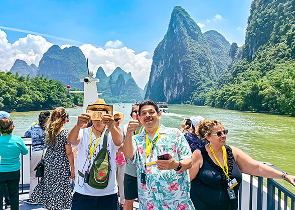 Our Guests on Li River Cruise Our Guests on Li River Cruise