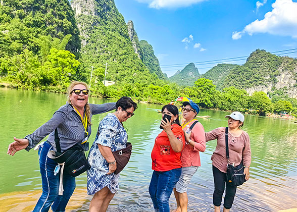 15 Days Beijing - Xi'an - Guilin - Yangshuo - Guilin - Chongqing - Zhangjiajie - Shanghai