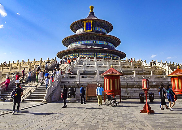 14 Days Beijing - Xi'an - Guilin - Yangshuo - Guilin - Zhangjiajie - Shanghai