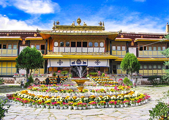11 Days Beijing - Xi'an - Lhasa - Shanghai