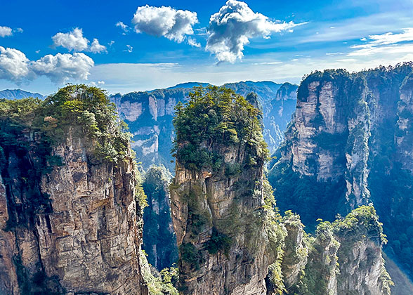 11 Days Beijing - Xi'an - Zhangjiajie - Shanghai