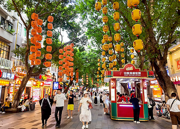 Street Scene of Guangzhou Street Scene of Guangzhou