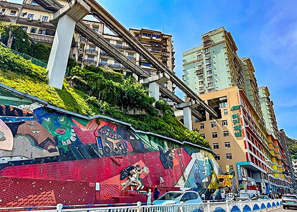 15 Days Beijing - Xi'an - Guilin - Yangshuo - Guilin - Chongqing - Zhangjiajie - Shanghai