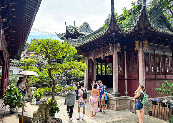 11 Days Beijing - Xi'an - Lhasa - Shanghai