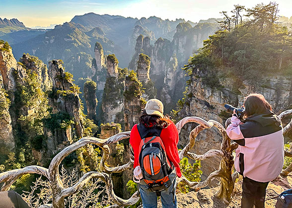 11 Days Beijing - Xi'an - Zhangjiajie - Shanghai