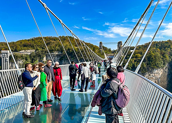 14 Days Beijing - Xi'an - Guilin - Yangshuo - Guilin - Zhangjiajie - Shanghai